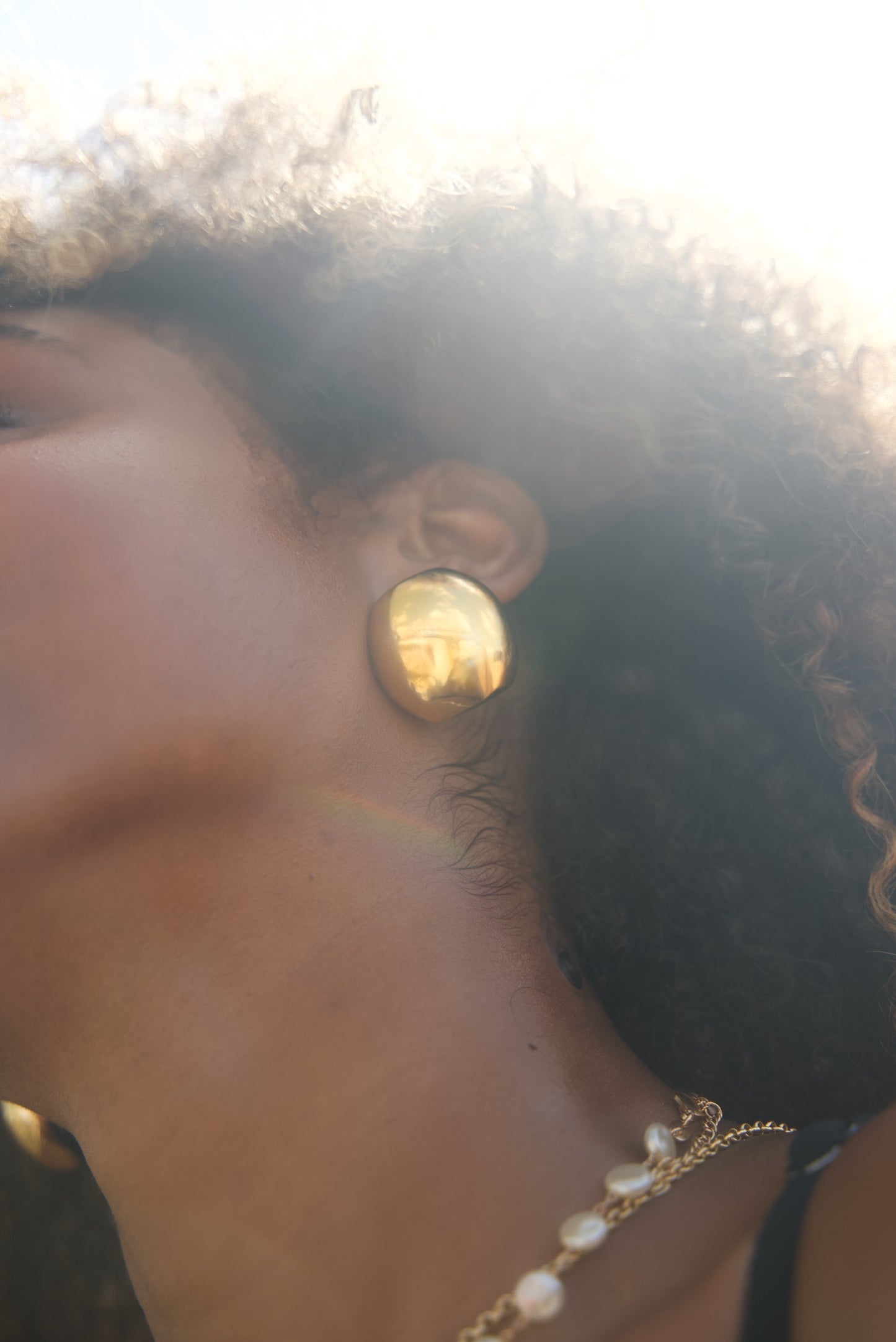 Luna Studs