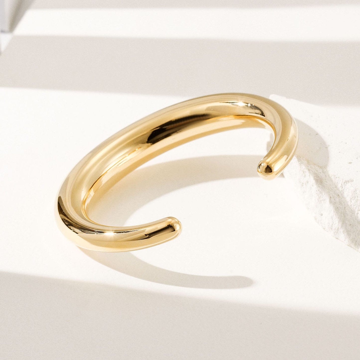 Sol Cuff