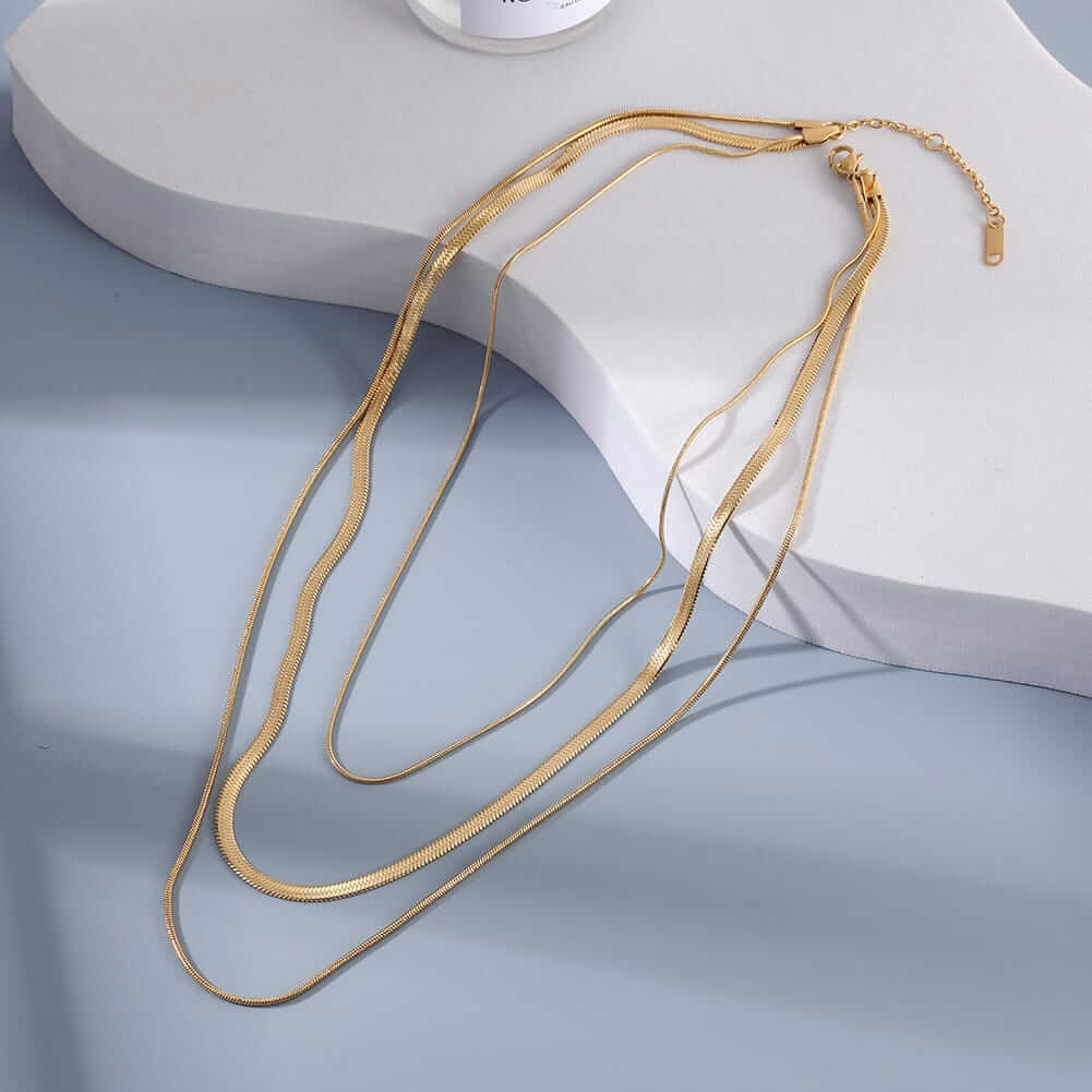 Cannes necklace
