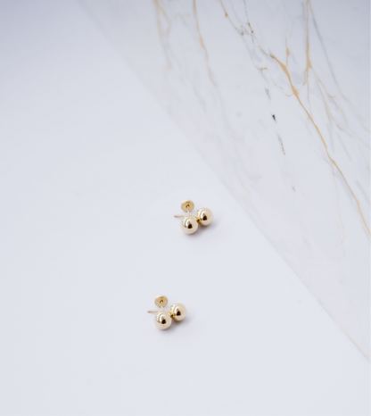 Elle Studs